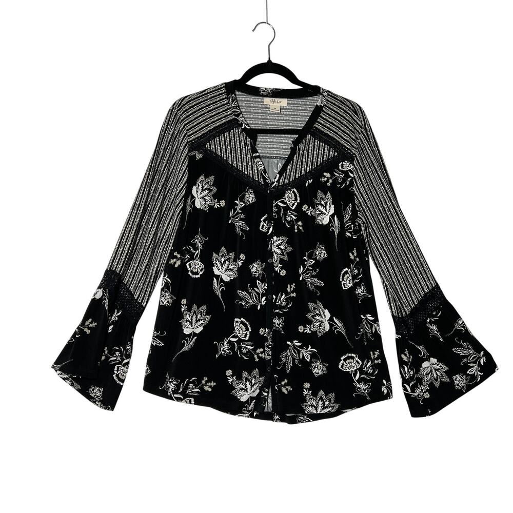 STYLE & CO Blouse Womens Medium Black White Floral Bell Sleeve Stretch Top